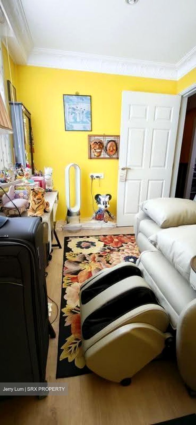 The Sunflower (D14), Apartment #612875871